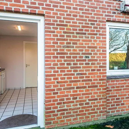 4 Person In * Højer